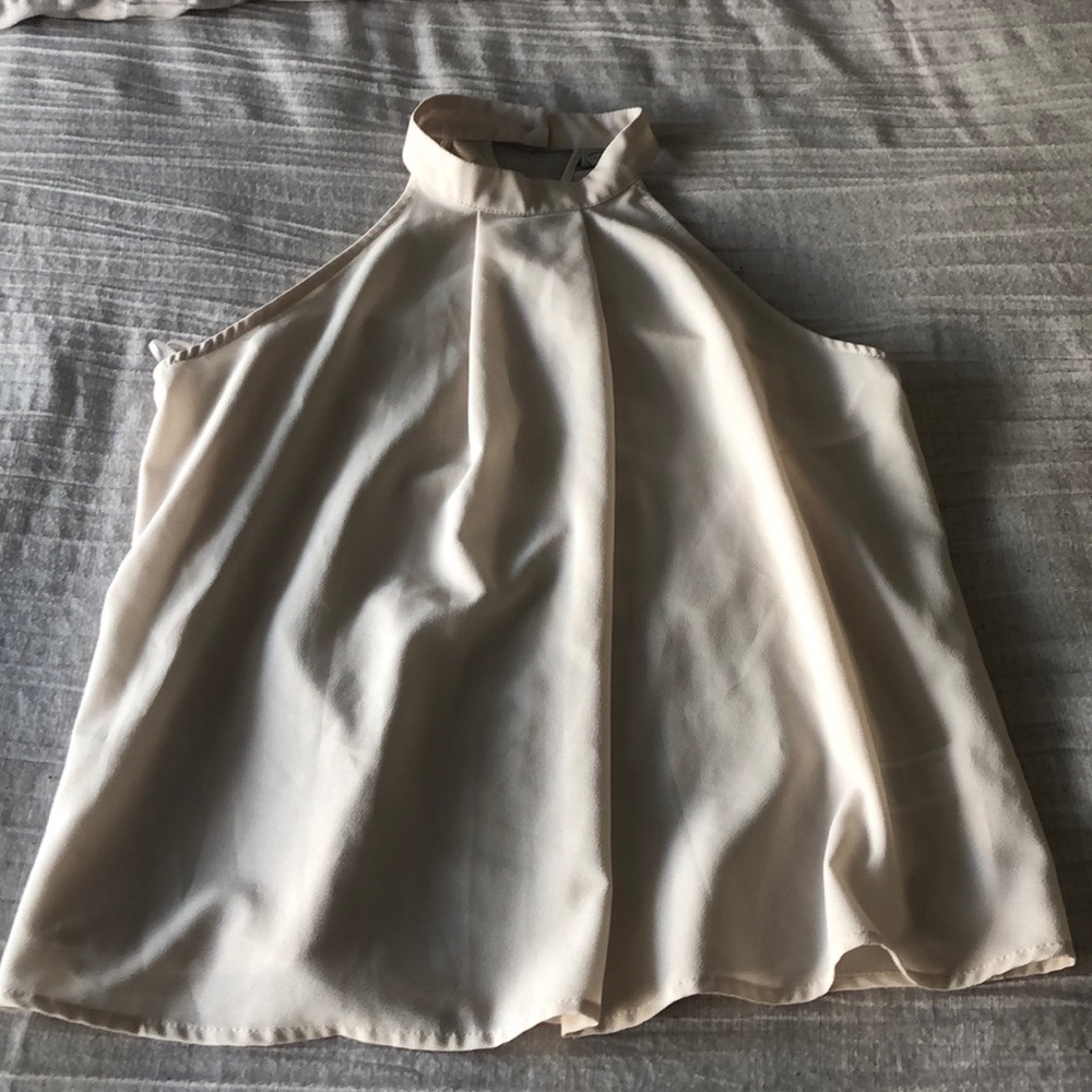 Cute billowy cream top